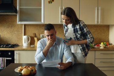 finances couple